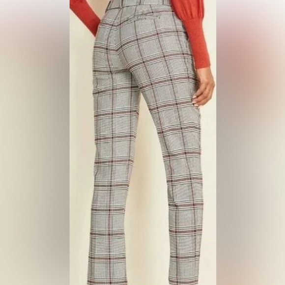 Ann Taylor Gray and Black Plaid Women's Trousers - Picture 2 of 6